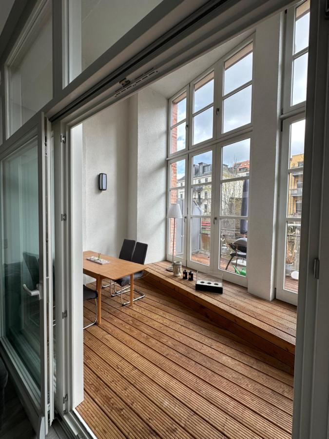 Relax-Wohnung Mit Balkon Ueber Die Weisse Elster Leipzig Exterior photo