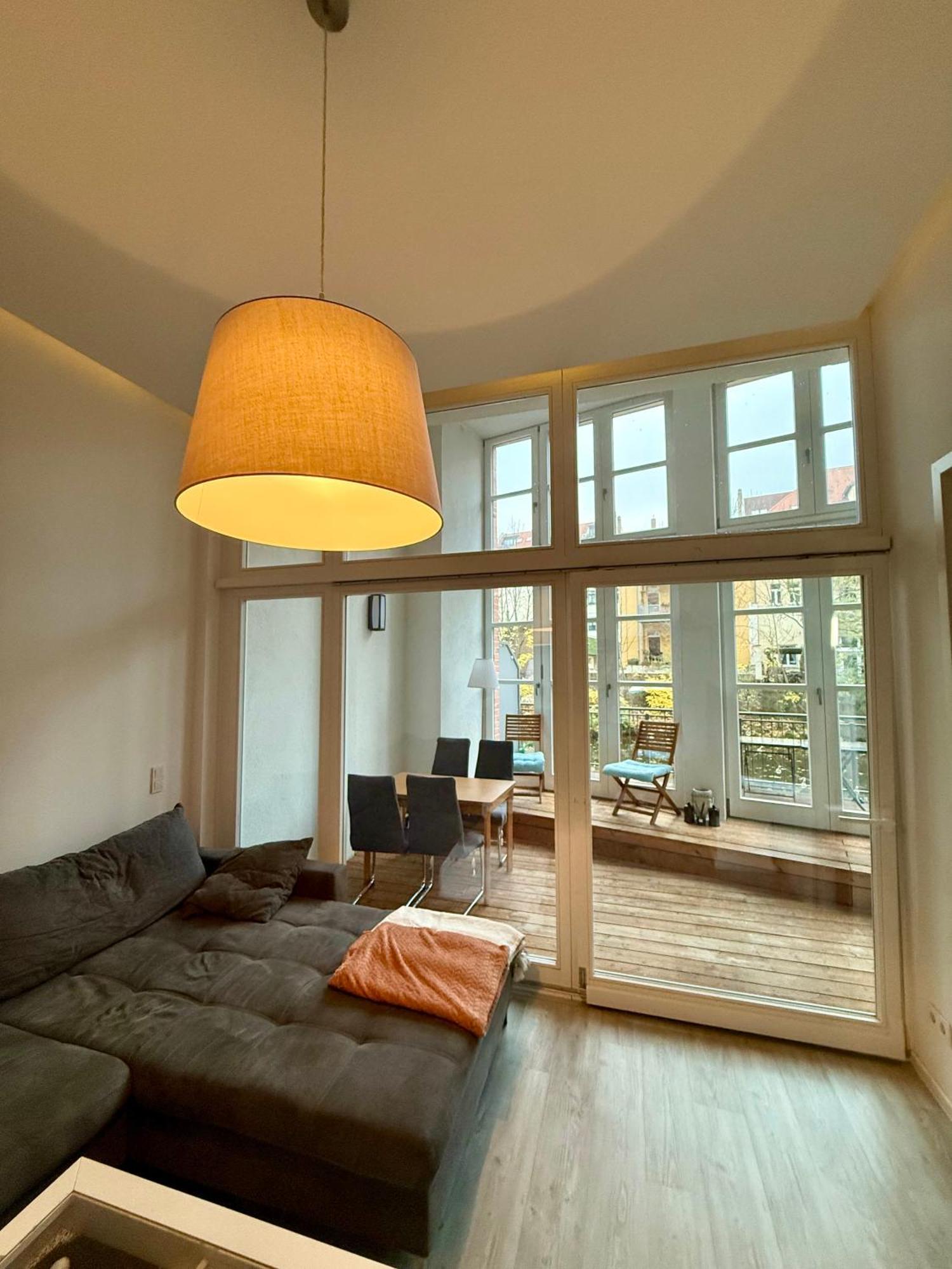 Relax-Wohnung Mit Balkon Ueber Die Weisse Elster Leipzig Exterior photo
